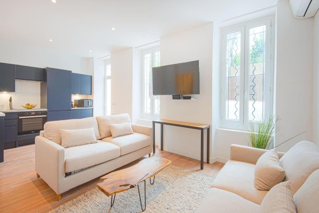 Longchamp Grand T2 De Gamme Terrasse Apartment Marseille
